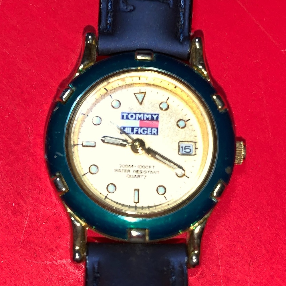 Tommy Hilfiger Vintage Womens Watch Designer Clock Navy Blue White Red Classic
